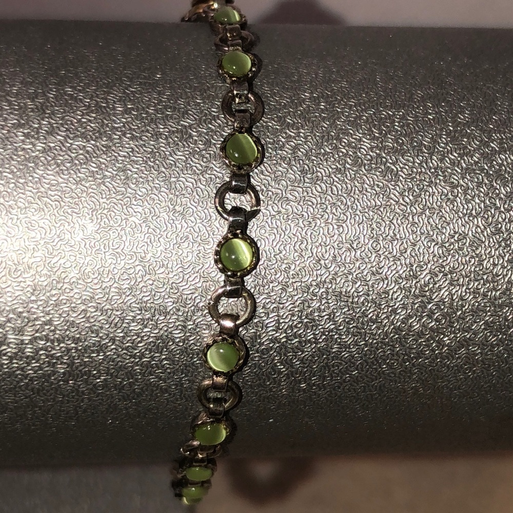 Silver green stone bracelet